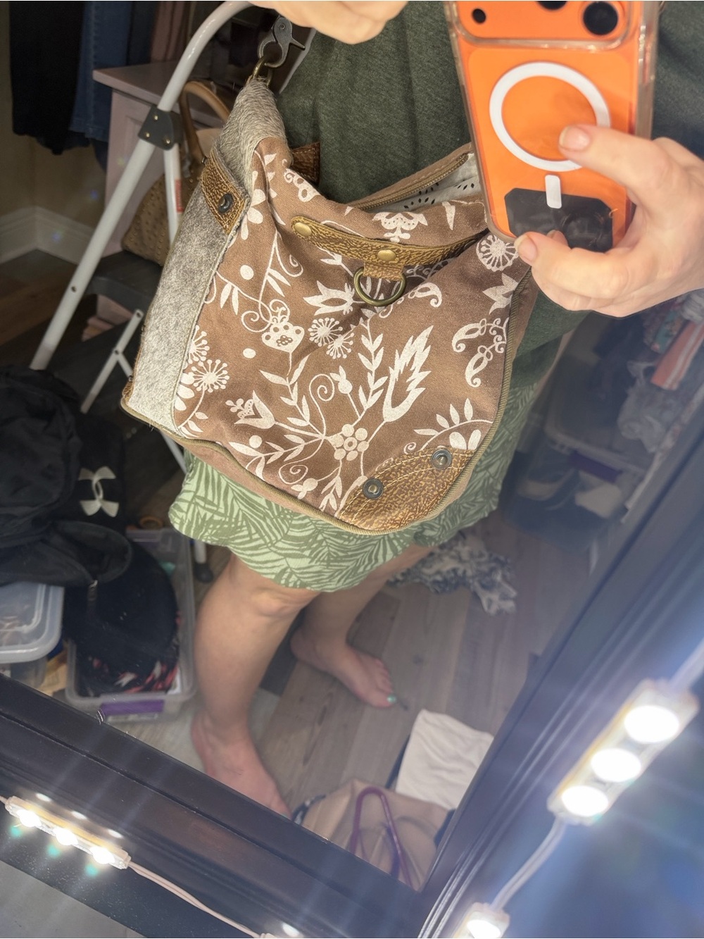 Myra Bag Brown and White Floral Canvas Shoulder Bag with Leather Trim - Picture 3 of 7